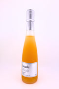 Bottle of Lumadu Akasia on a white background